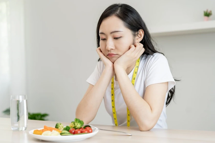 Understanding Anorexia Nervosa: Signs, Symptoms, and Supportive Approaches