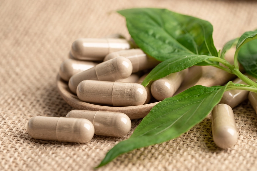 Ashwagandha: 10 Proven Health Benefits and How to Use It Daily