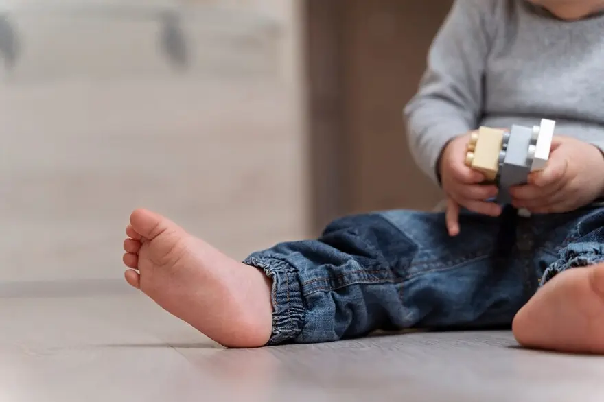 The Role of Continuous Glucose Monitoring (CGM) in Pediatric Diabetes Management