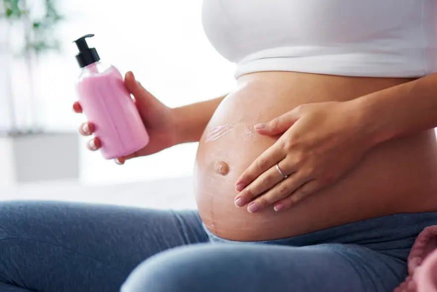 Itching During Pregnancy: Causes And Home Remedies