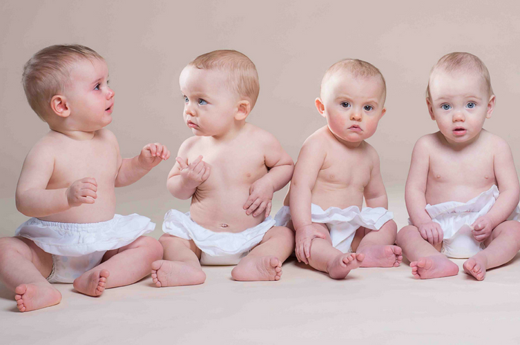What are the Symptoms and Tests for Neonatal Screening?