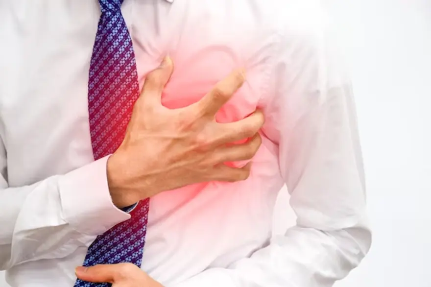 Right Side Chest Pain: Causes and Risk Factors