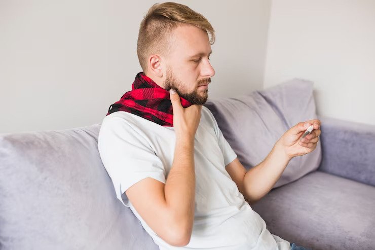 Throat Infection (Sore Throat) - What It Is, Symptoms, Causes and Risk Factors